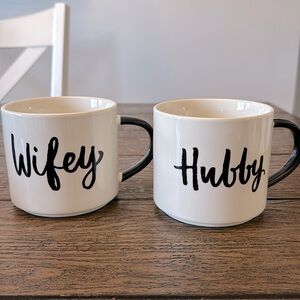 Wifey & Hubby Mug Set